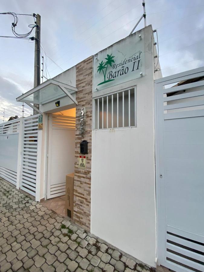Casa Com Piscina E Churrasqueira - Lindissima! อิตันญาเอม ภายนอก รูปภาพ