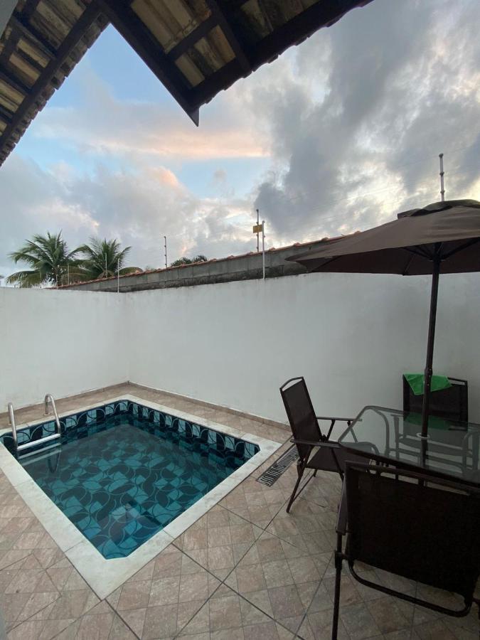 Casa Com Piscina E Churrasqueira - Lindissima! อิตันญาเอม ภายนอก รูปภาพ