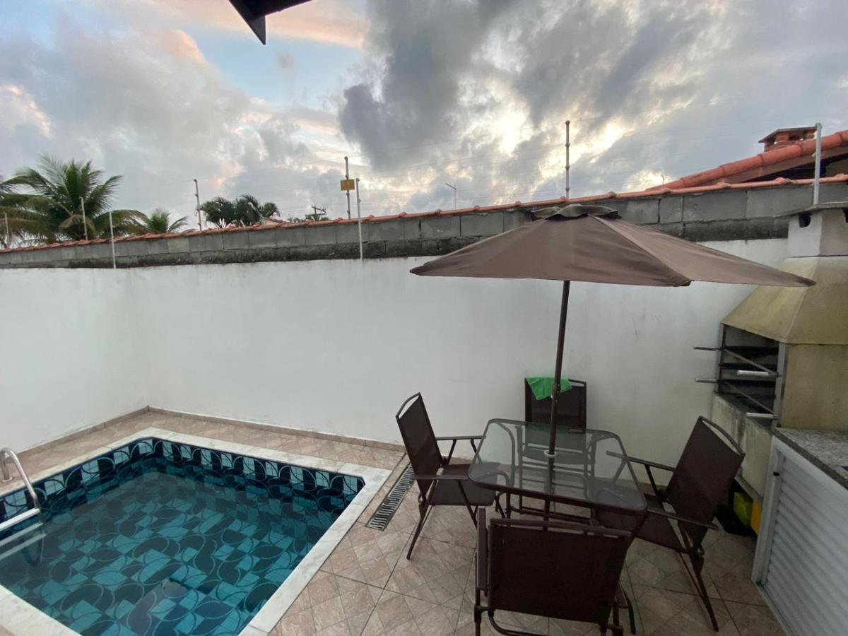 Casa Com Piscina E Churrasqueira - Lindissima! อิตันญาเอม ภายนอก รูปภาพ